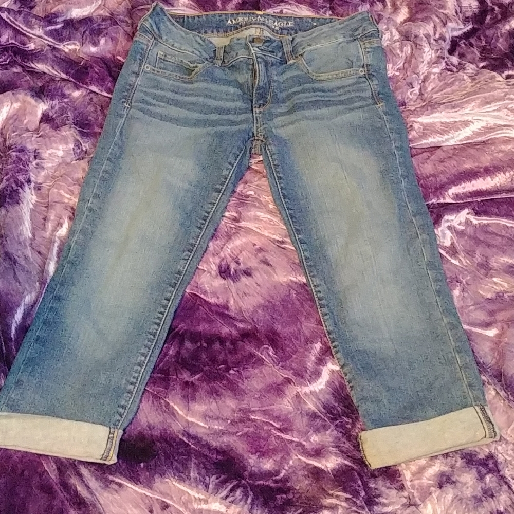 Women's crop jeans